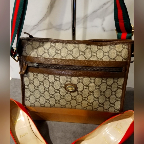 Gucci Handbag - Picture 8 of 10